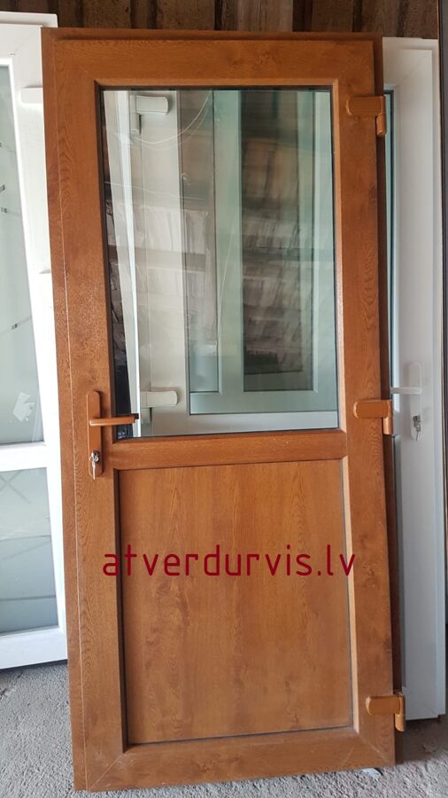 PVC durvis Zelta Ozols ar dalījumu stikls/pildiņš