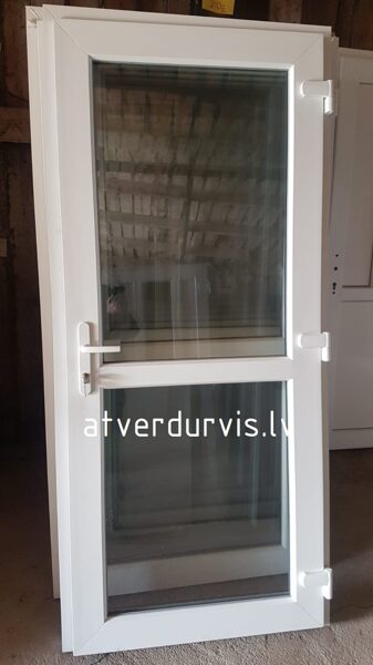 PVC durvis Baltas ar dalījumu stikls/stikls
